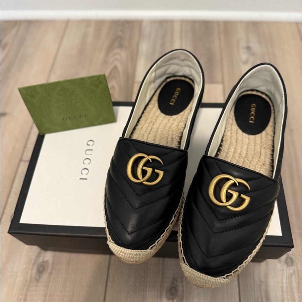 Gucci Black Espadrilles with Signature Style